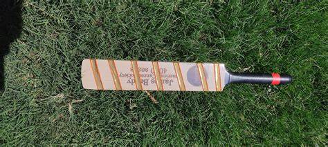 Smashing Success: Custom Cricket Bats for Sports Marketing