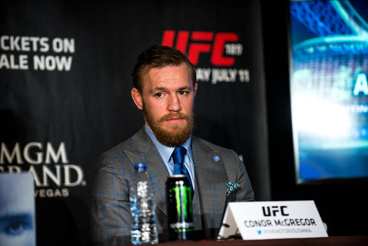Boxing 101: What Boxing Gloves Does Conor McGregor Use?
