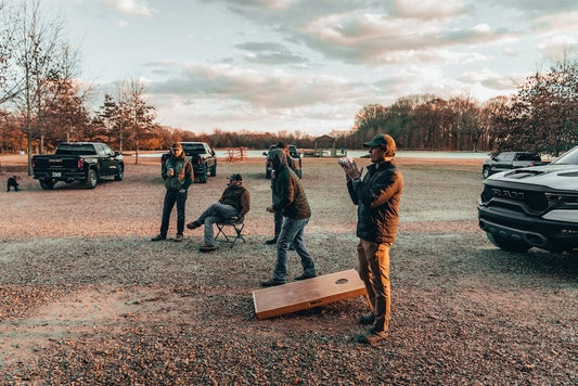 Collaboration and Partnership: Using Custom Cornhole Sets to Build Relationships With B2B Clients