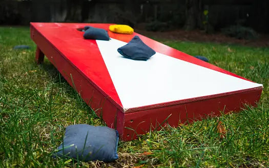 How to Choose the Right Type of Custom Cornhole Set for Your Business Needs