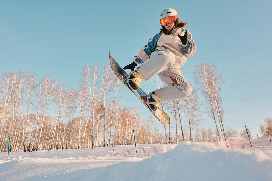 Custom Snowboards: Bring Your Brand to the Slopes